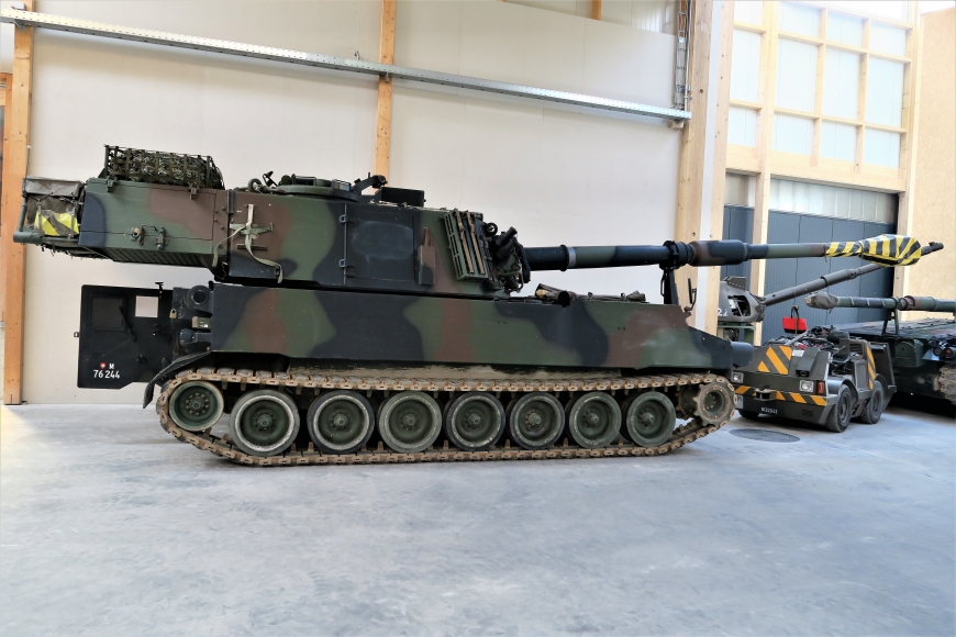 Panzerhaubitze 74/95 M-109/L47, M+76244