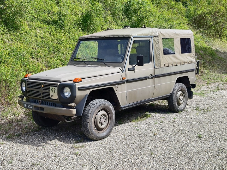 Puch 230 GE, Pw 0,8 t 8Pl 4x4 gl