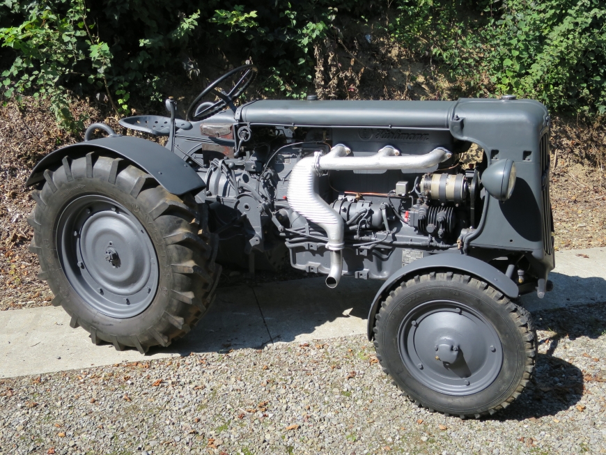 Hürlimann D 200, Trak 4x2